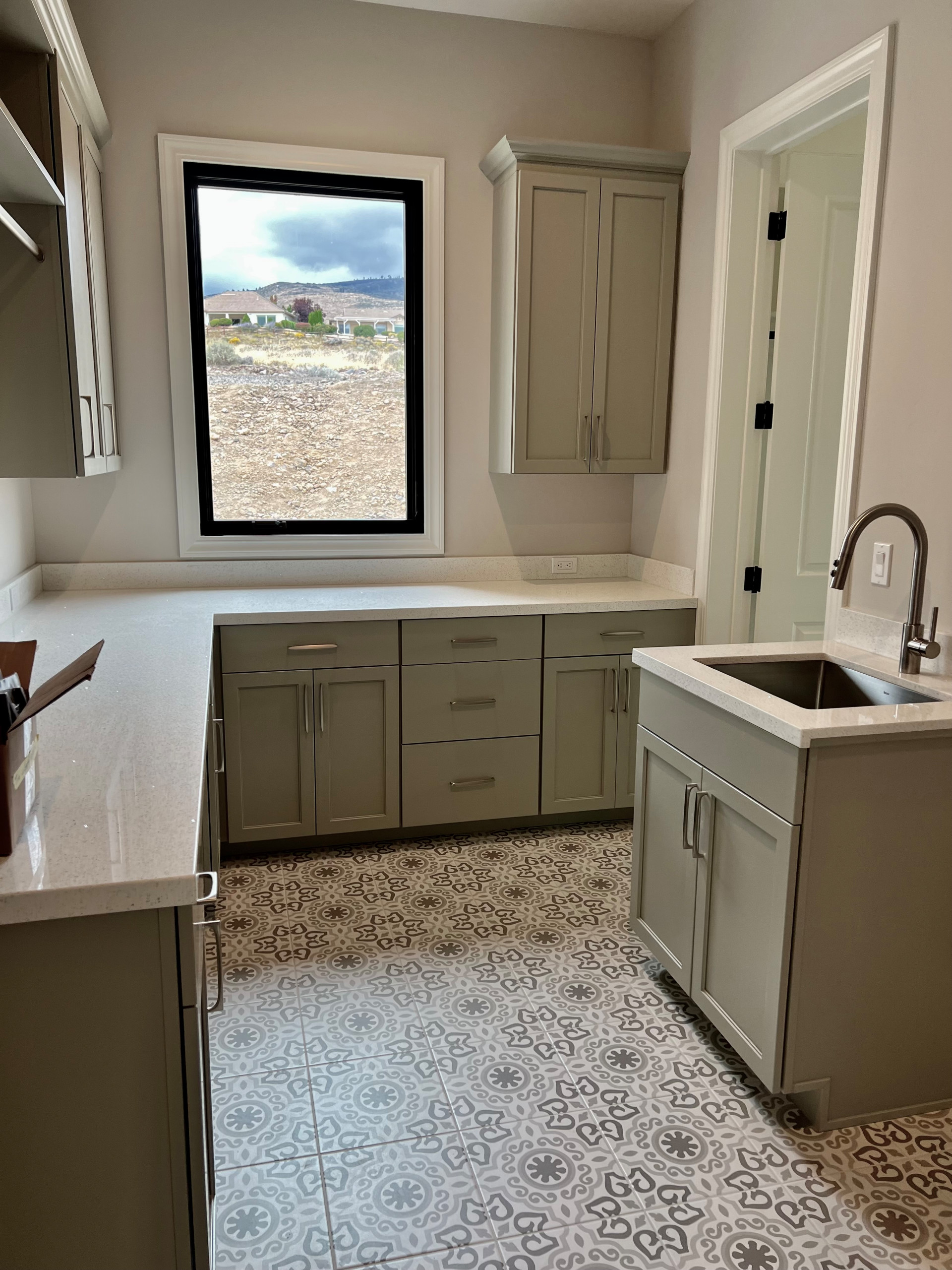 Exterior & Interior Stone, Tile & Cabinetry