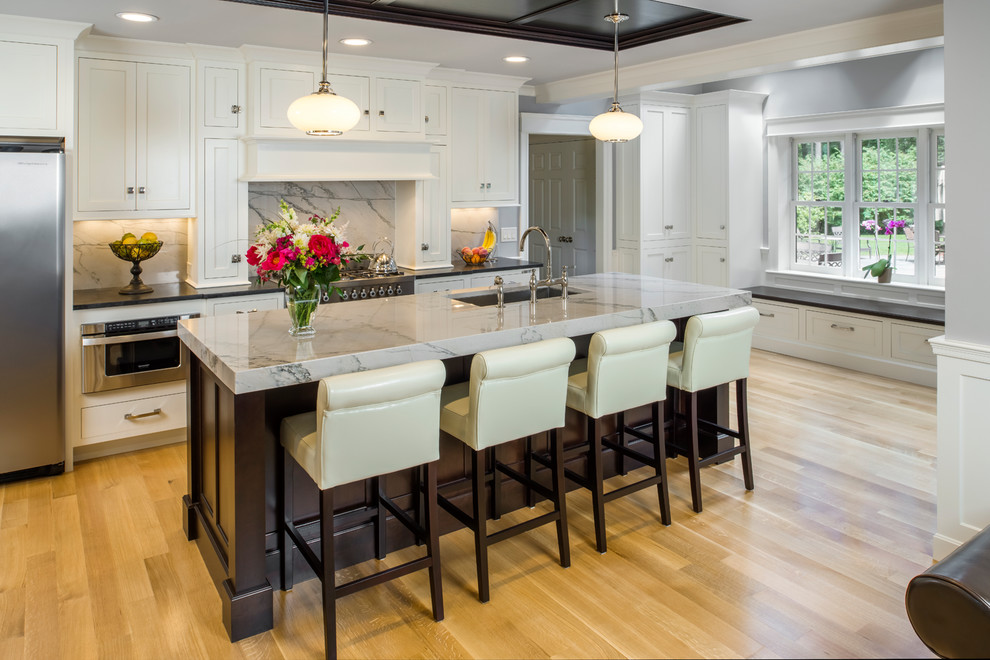 Inspiration for a transitional kitchen remodel in New York