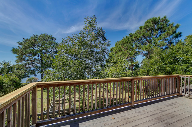 306 Olde Post Rd contemporary-deck