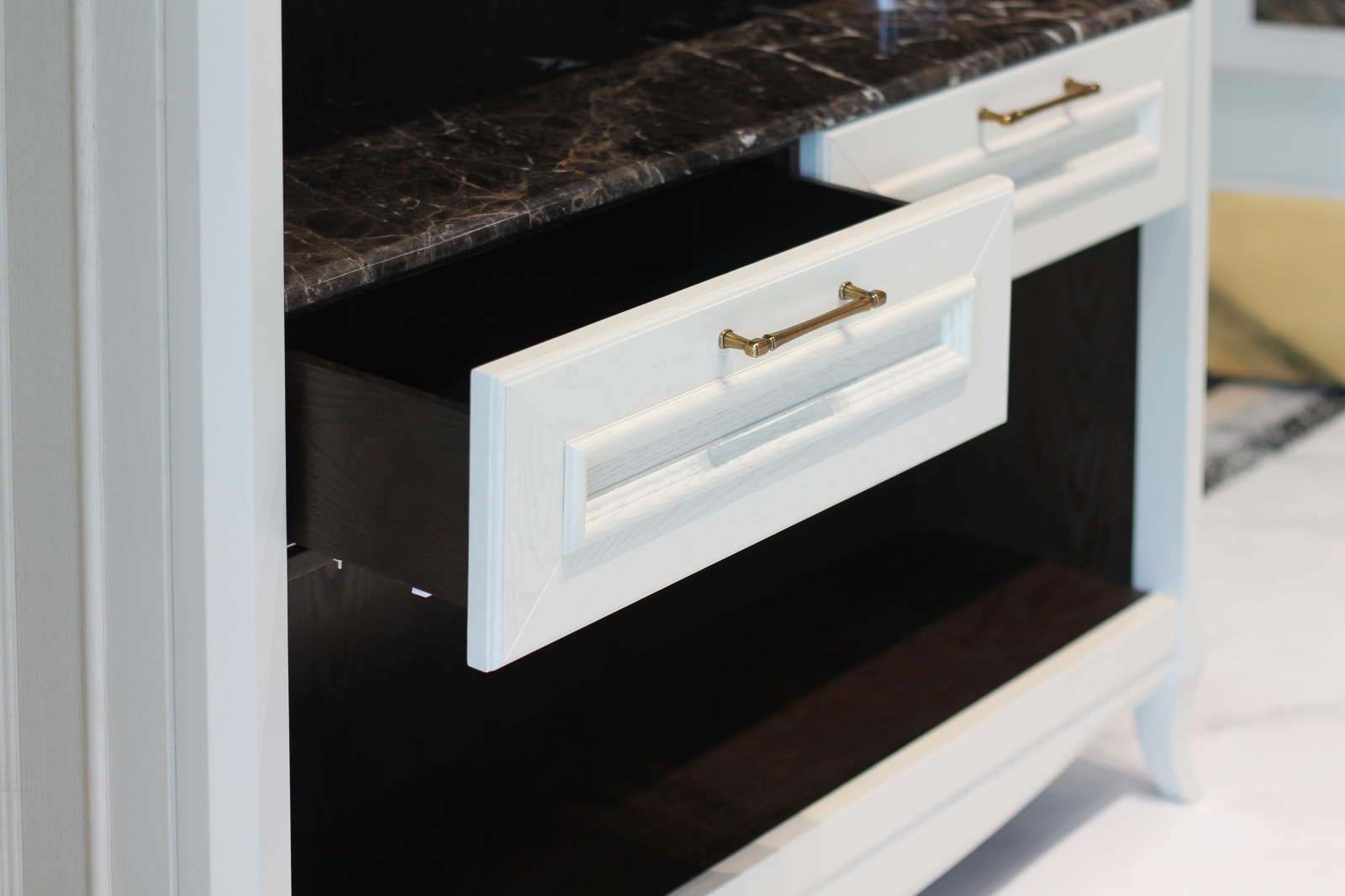 Стеллаж Madlen