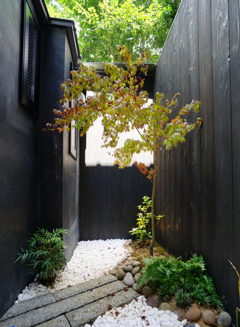 五条大宮に佇むゲストハウス moderno-jardin