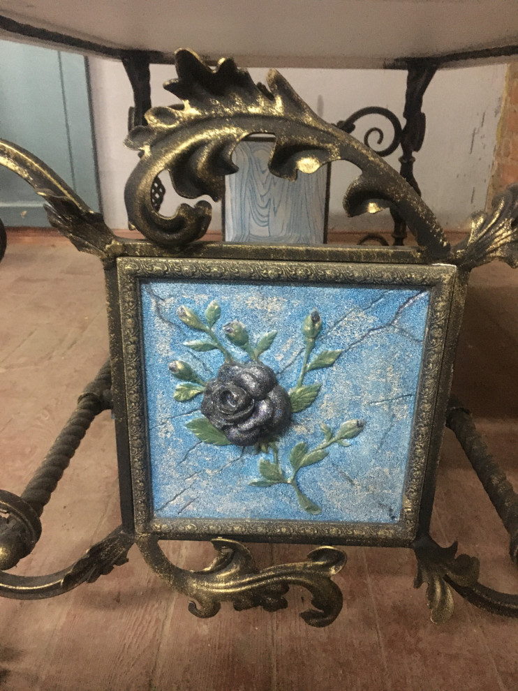 Стол ручной работы