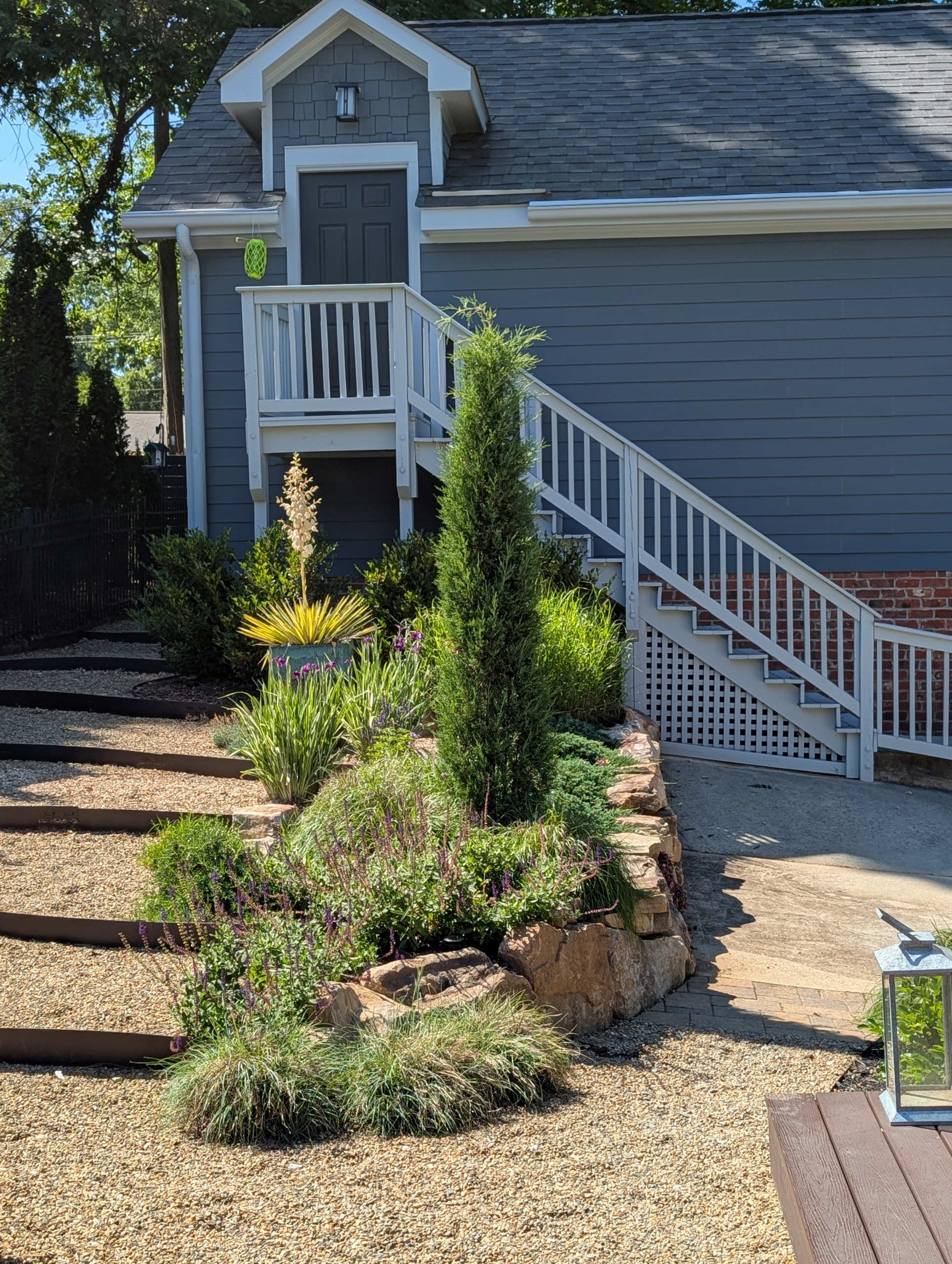 Unusable Backyard Turned Urban Retreat