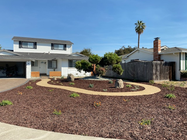 Driveway Pavers & Front Yard