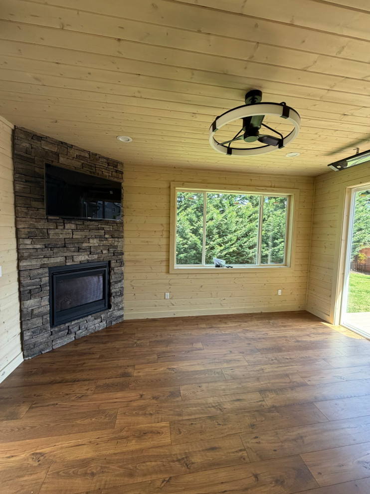 This space is now perfect for comfort or entertaining