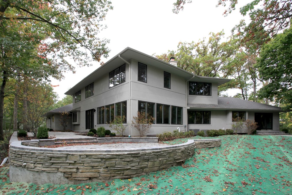 Home design - transitional home design idea in Chicago