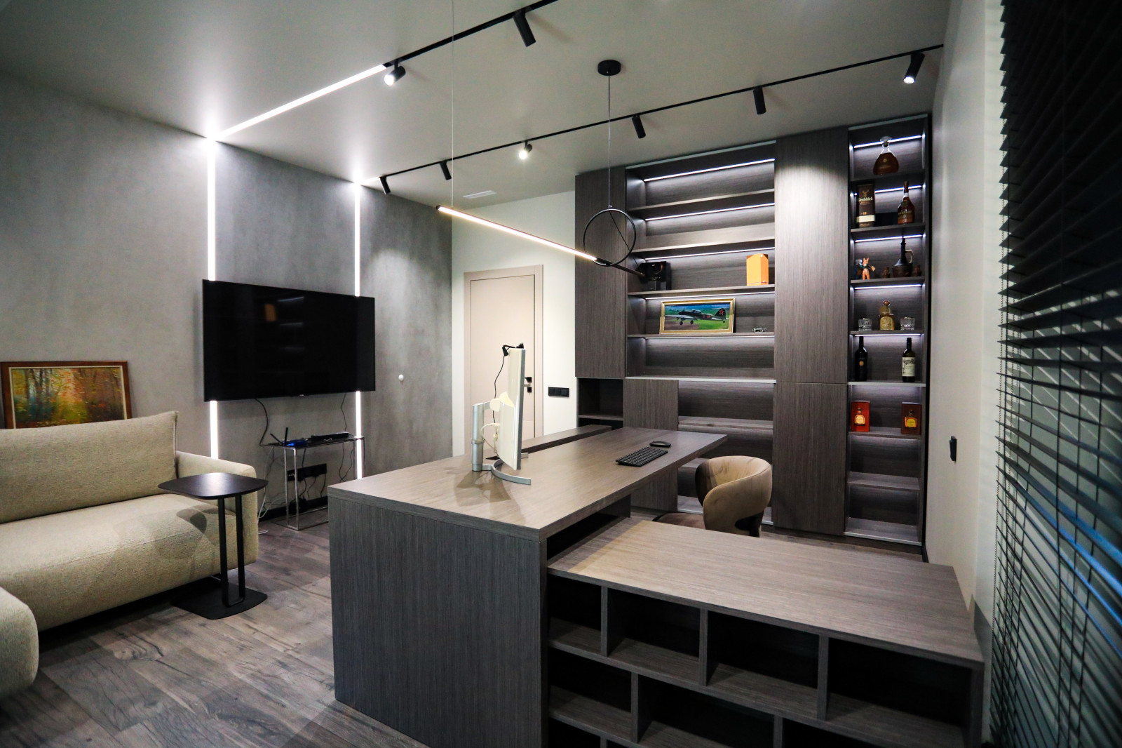 Кабинет в загородном доме