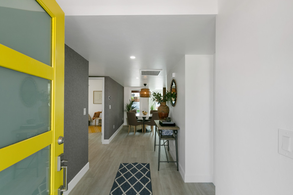 Entryway - entryway idea in Phoenix