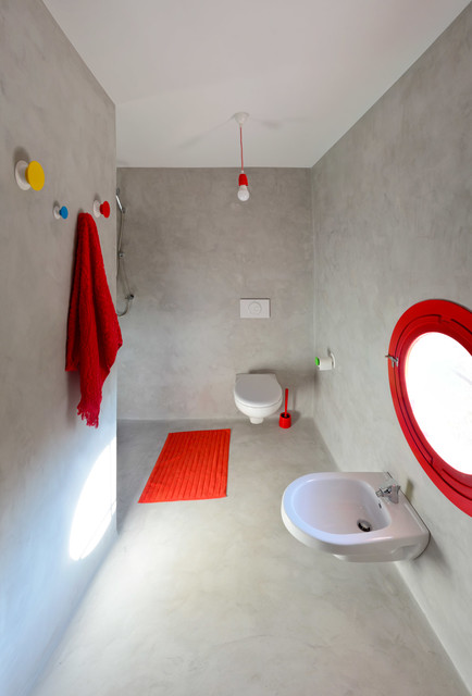 CASA DE PIEDRA modern-badezimmer