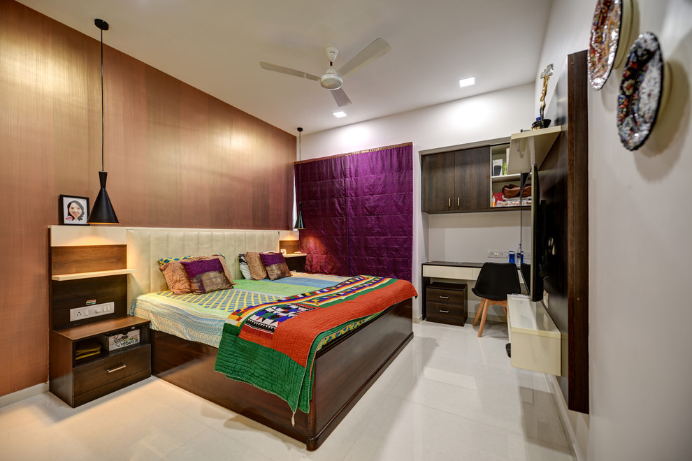 Photo of an asian bedroom in Mumbai.