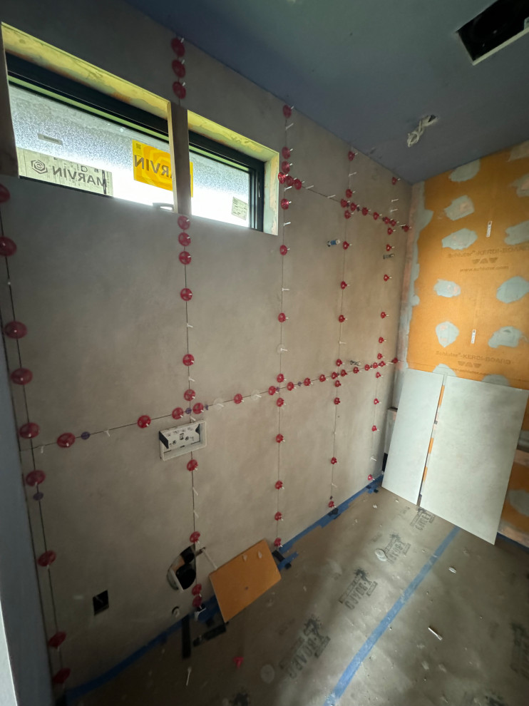 Nehalem Large Format Tile Masterbath