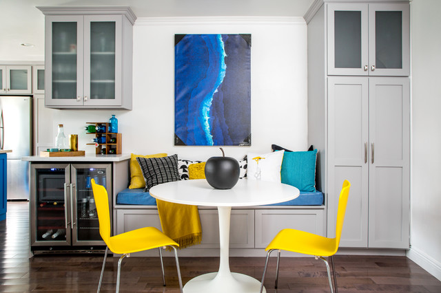 Modern Colorful Kitchen classique-chic-salle-a-manger