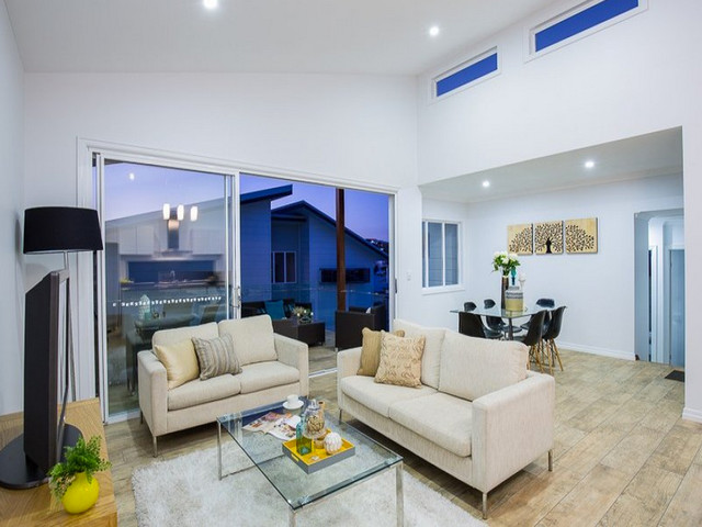Coorparoo contemporary-living-room