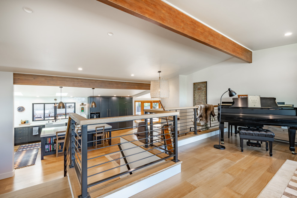 Bayside Mudroom, Kitchen, Patio Passthrough, Family Room & Primary Suite