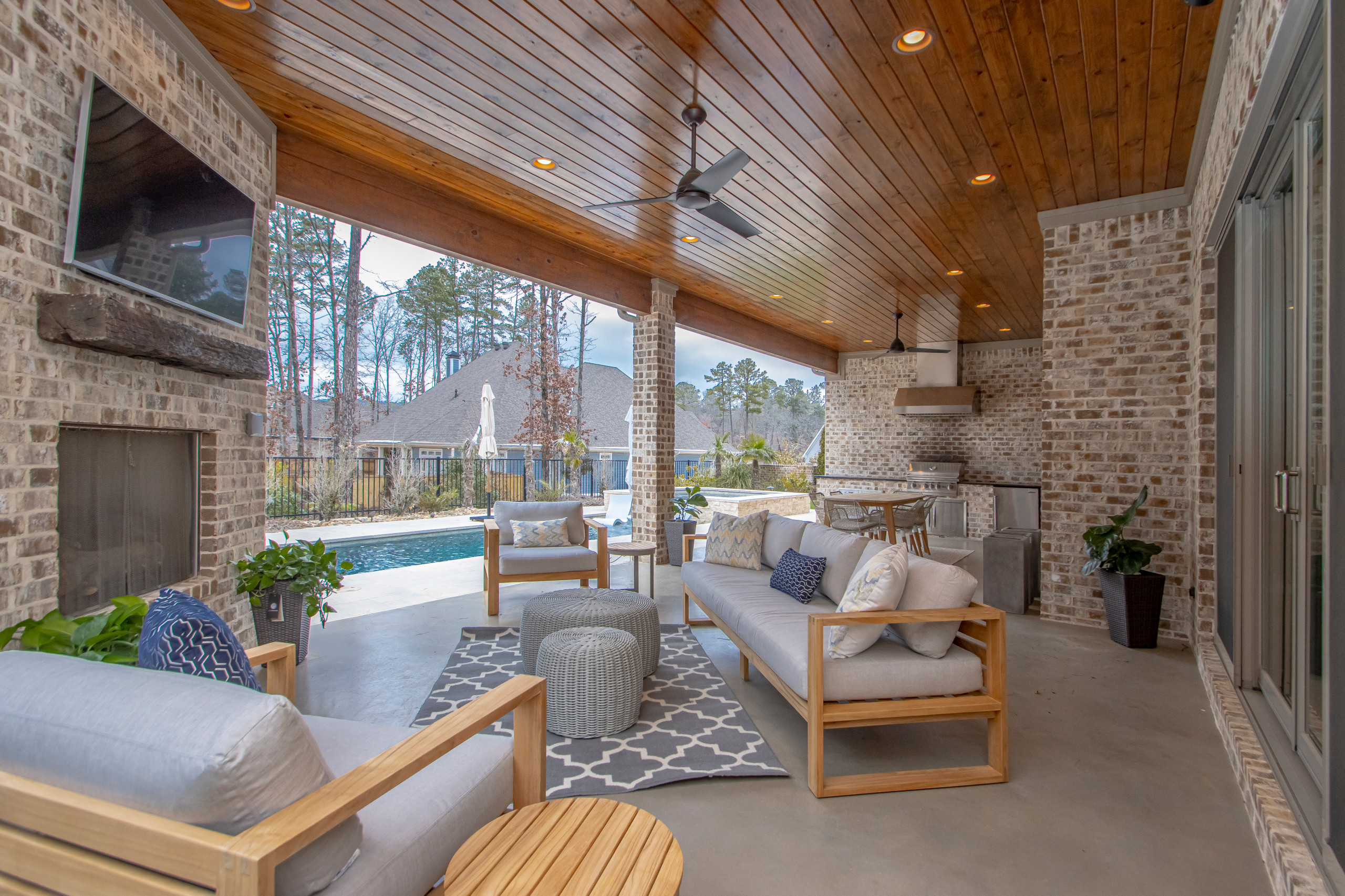 Hallen Residence