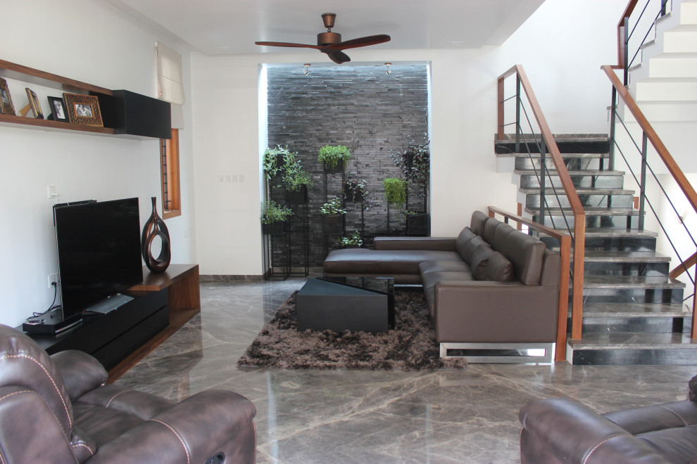 Inspiration for a contemporary living room in Bengaluru.