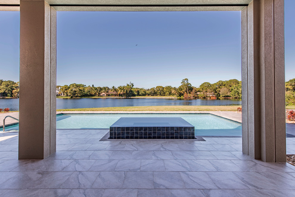 Photo of a transitional pool in Tampa.