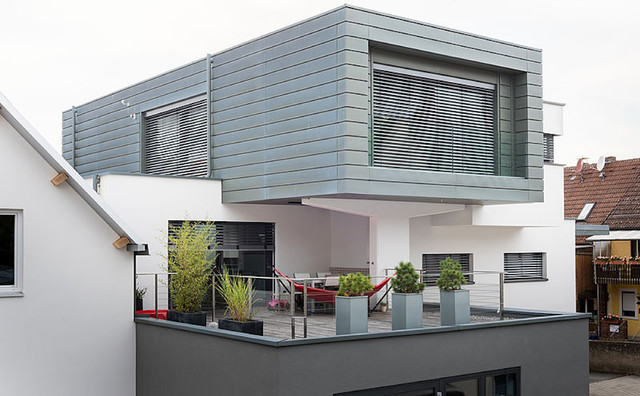 Haus H contemporary-deck