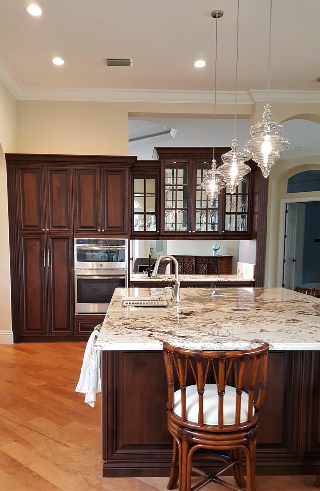 Inspiration for a transitional kitchen remodel in Miami