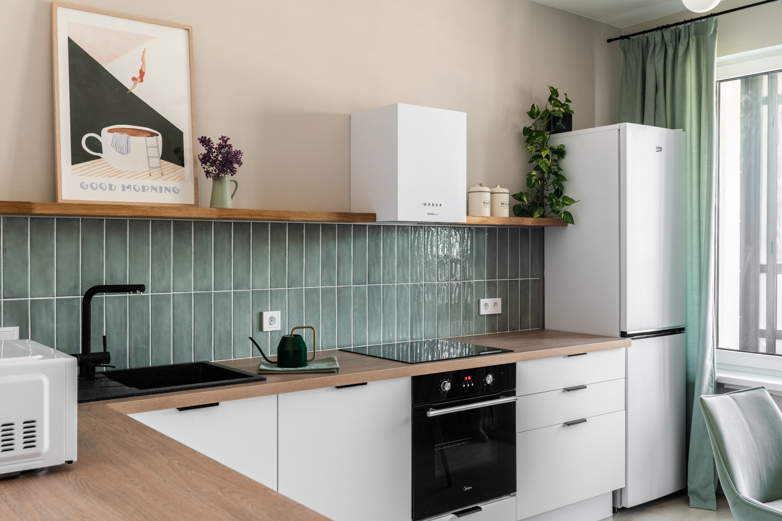 Аквилон Залив