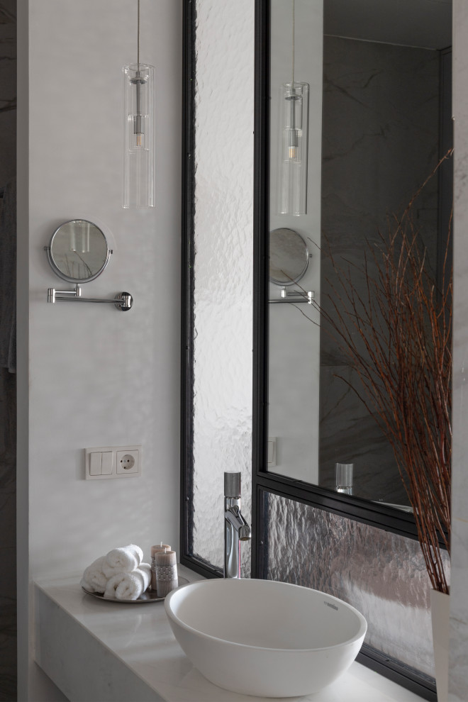 Дизайнер Александра Комарова