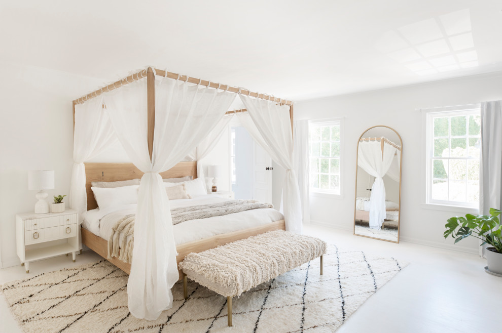 Inspiration for a beach style bedroom in Los Angeles.