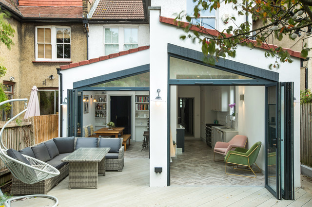 Willesden extension by PEEK 
