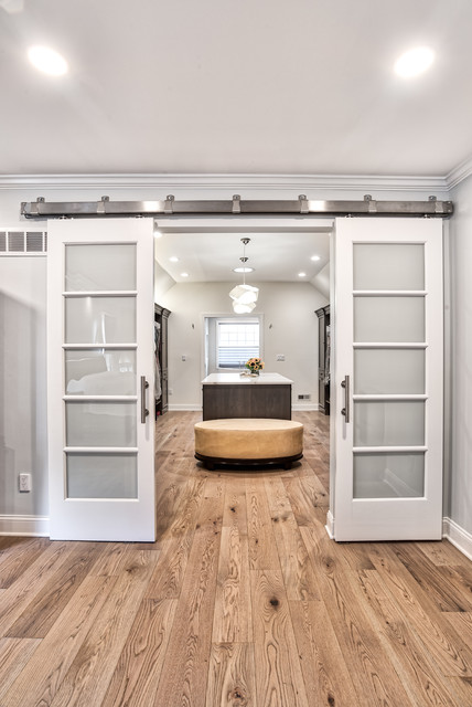 Large Walk In Closet With Double Sliding Barn Doors Transitional   Home Design 