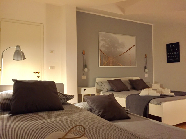 Appartamento vacanze Pasina contemporaneo-camera-da-letto