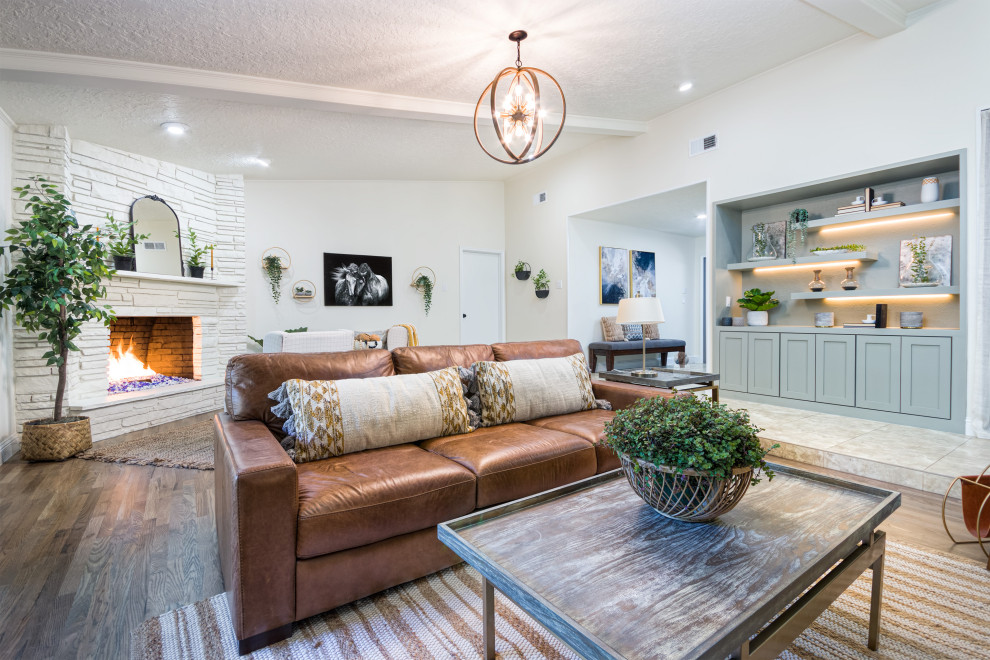 Raman Family Room - Living Room - Dallas - by Nielsen's Remodeling ...