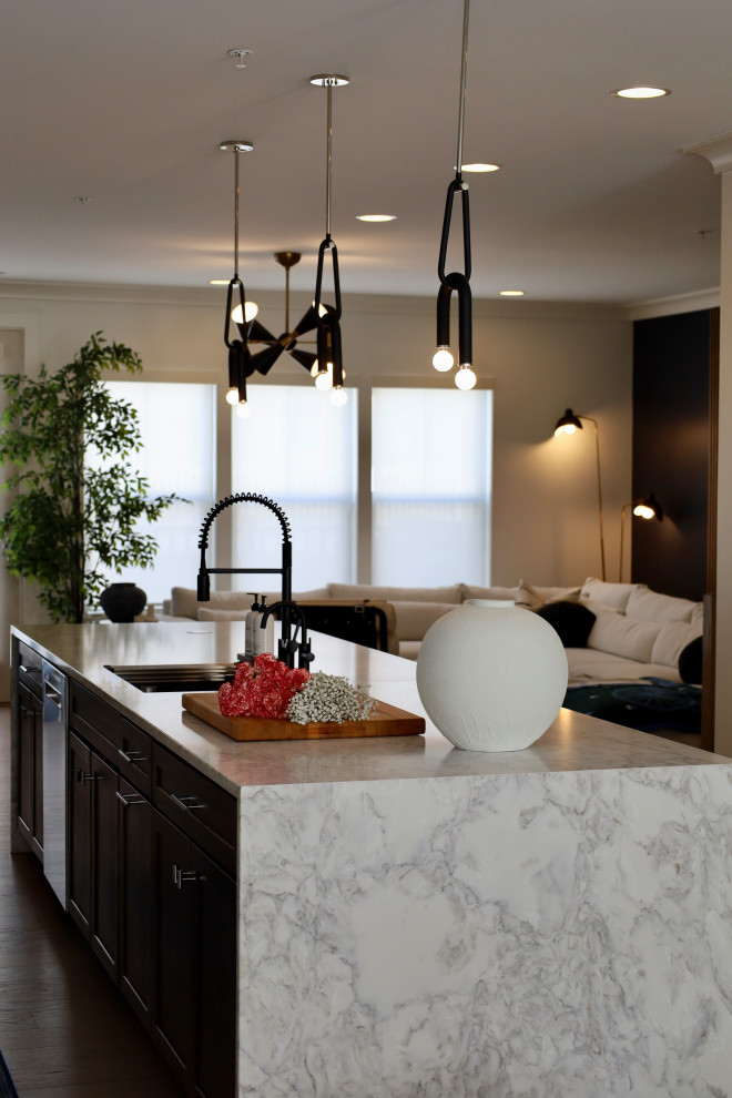 Armstrong Residence - Dining Room & Kitchen