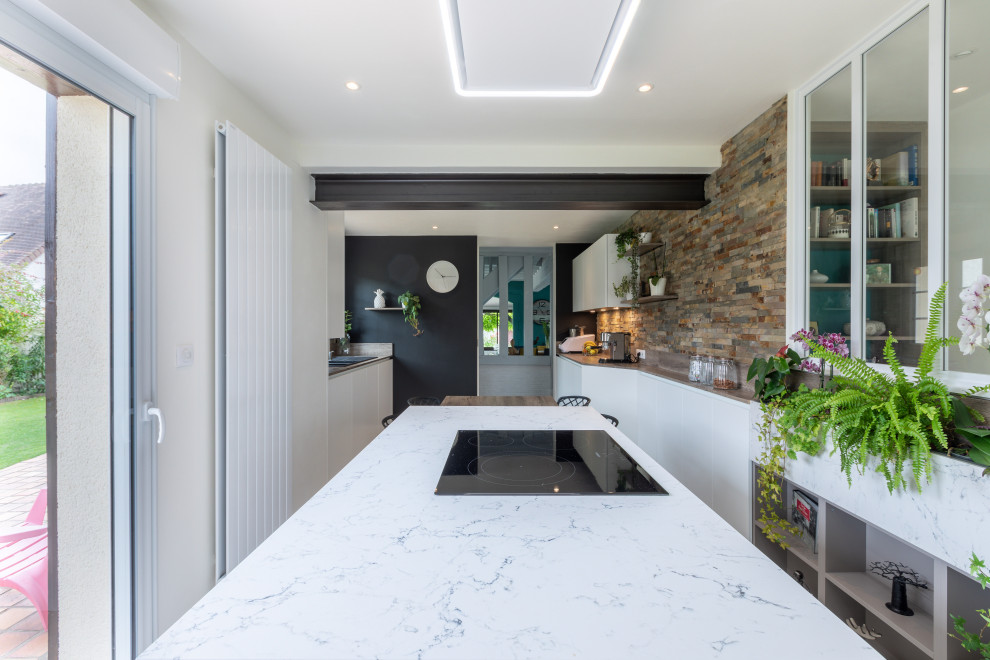 Rénovation complète d'une cuisine, abattement d'un mur porteur