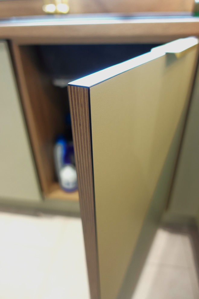 The Barwell Kitchen II - Sodermalm - RRP £20,000 - Luxe Price £17,900