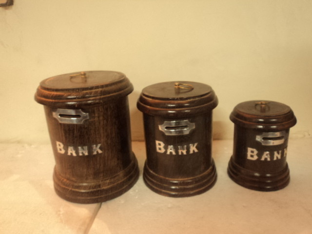 WOODEN PIGGY BANKS