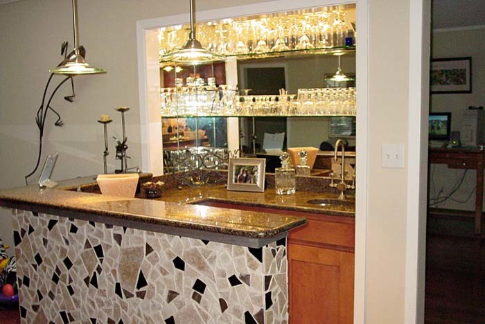 Kitchen and Home Bar - Lake Highlands, Dallas