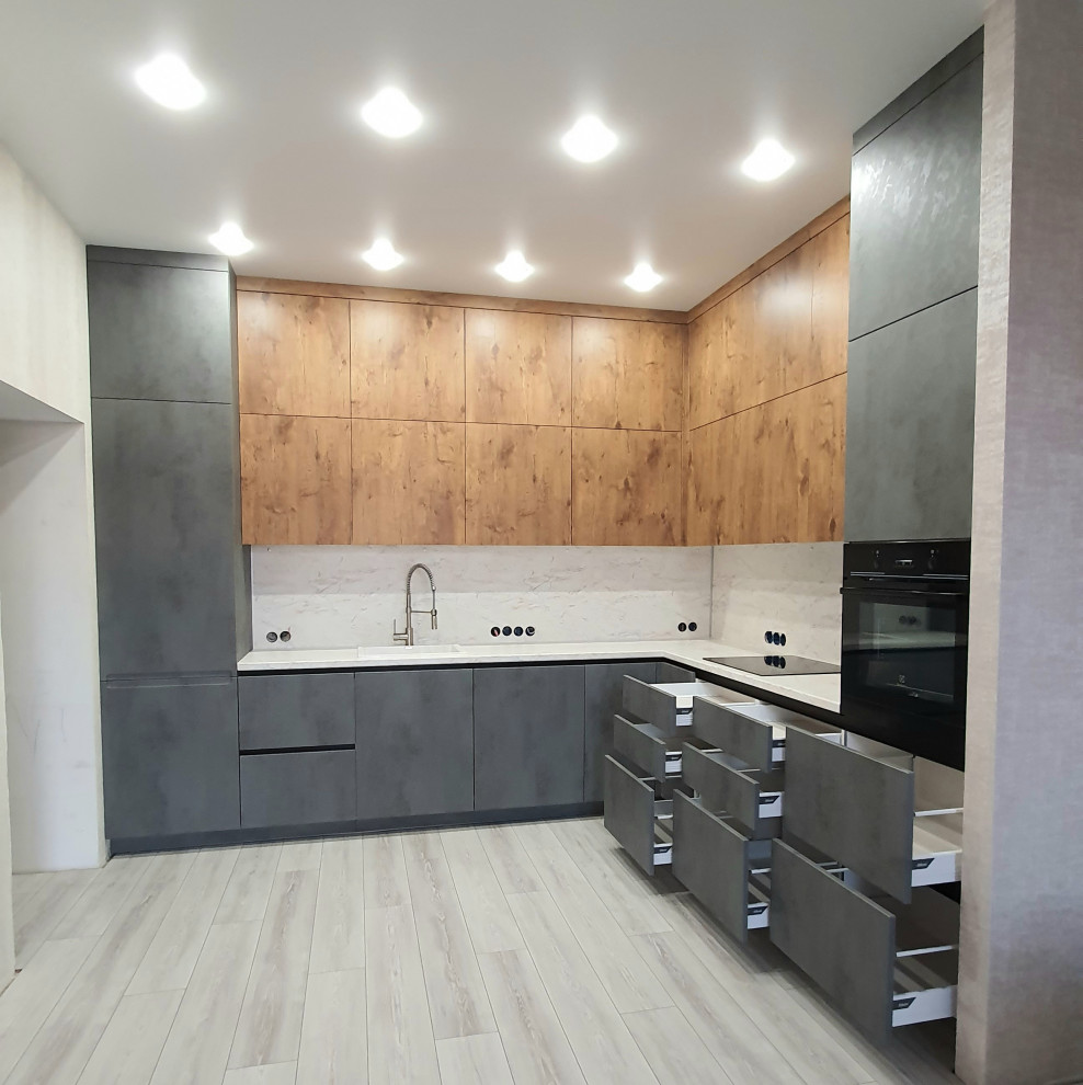 Кухня угловая под потолок современная