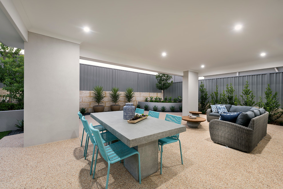 Inspiration for a contemporary patio in Perth.
