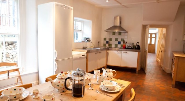 Blue Monkey Cornwall Kitchen trendy-koekken
