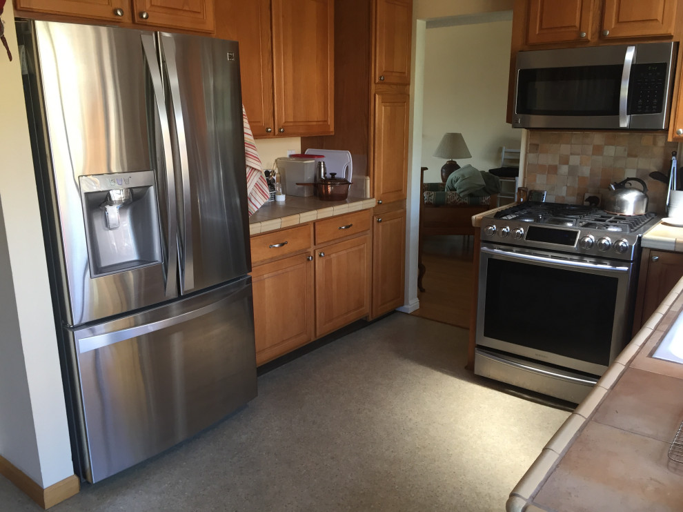 Rosemary Sprig & White