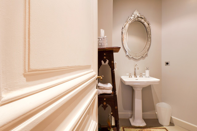 Toilettes eklektisk-lille-badevaerelse