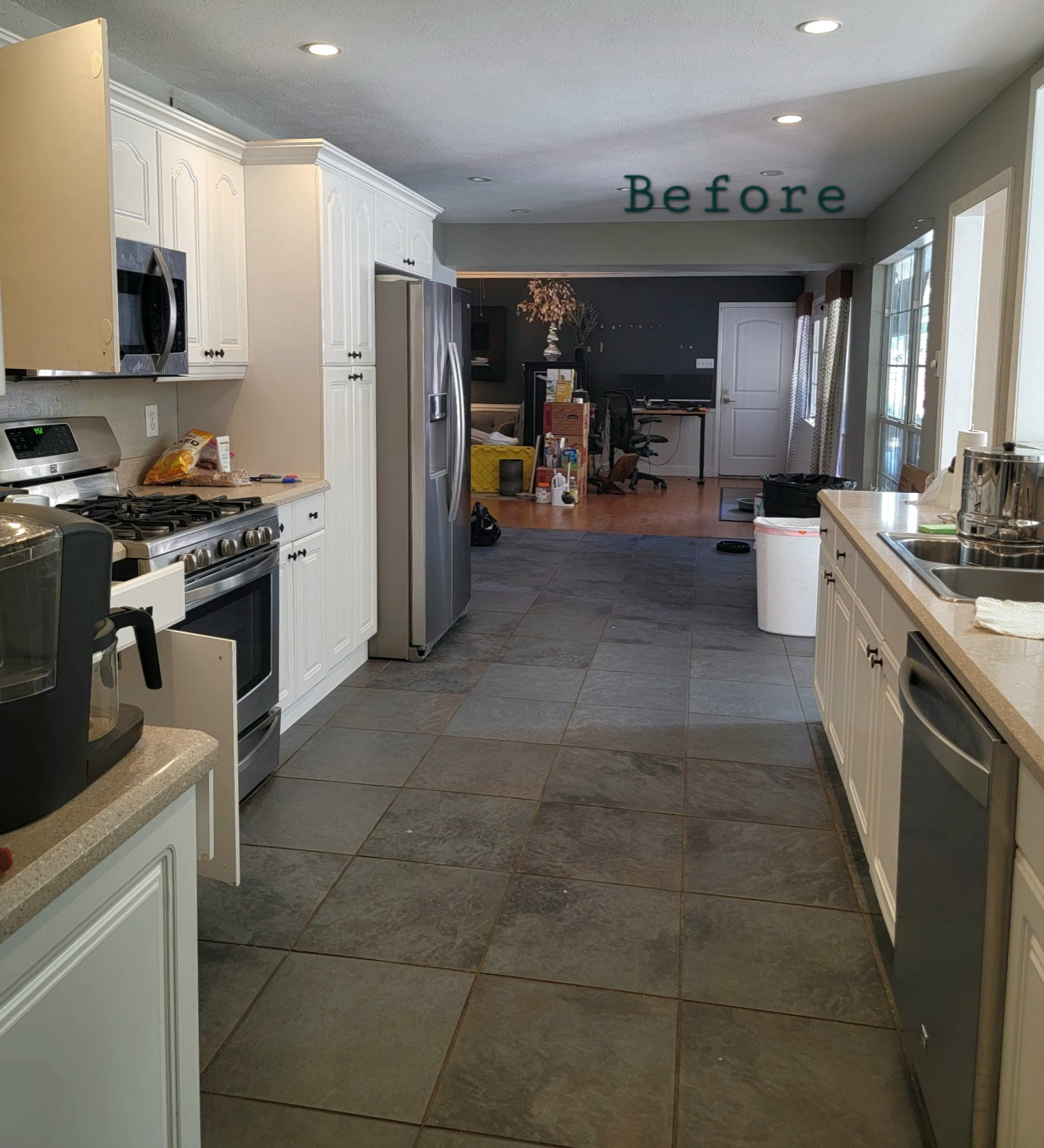 CONTEMPORARY KITCHEN RENOVATION