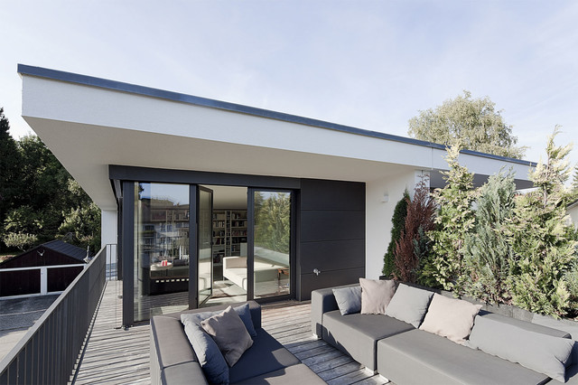 Haus K II moderno-terraza-y-balcon