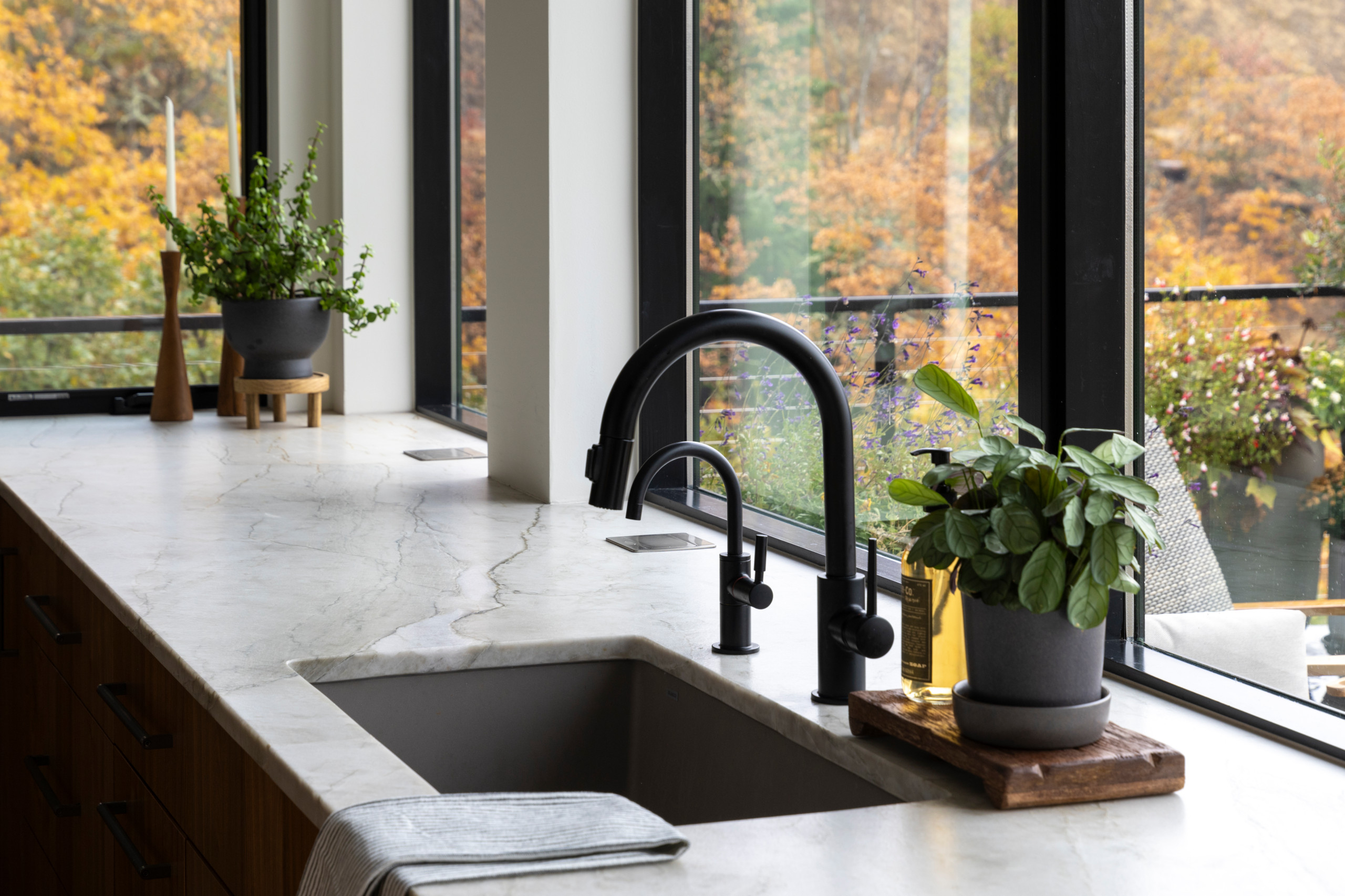Natural Sophistication in Luxe Walnut