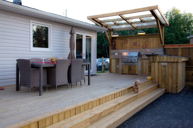 Outdoor Living 