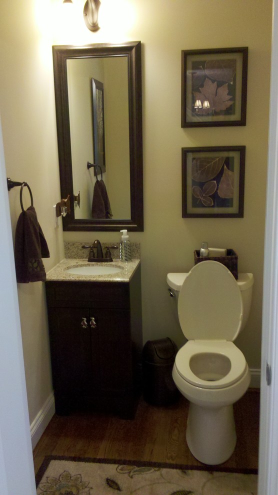 Traditional powder room in Baltimore.