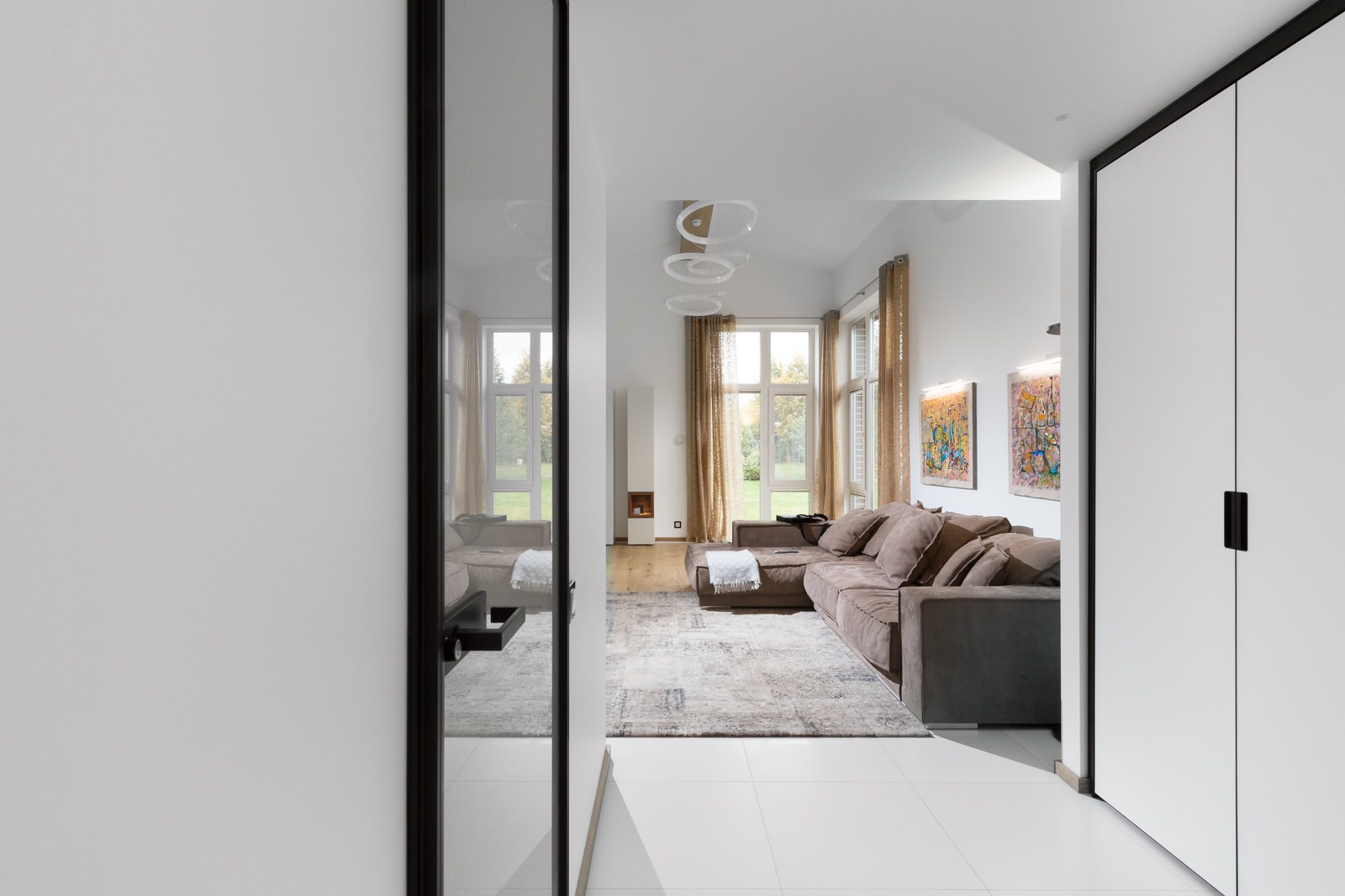 Дом у озера