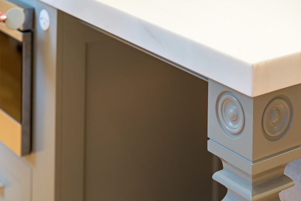 Inspiration for a transitional home design remodel in Boston