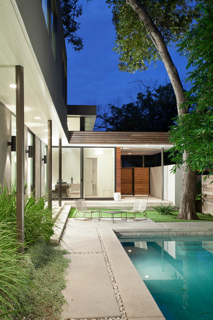 Annie Residence contemporary-pool
