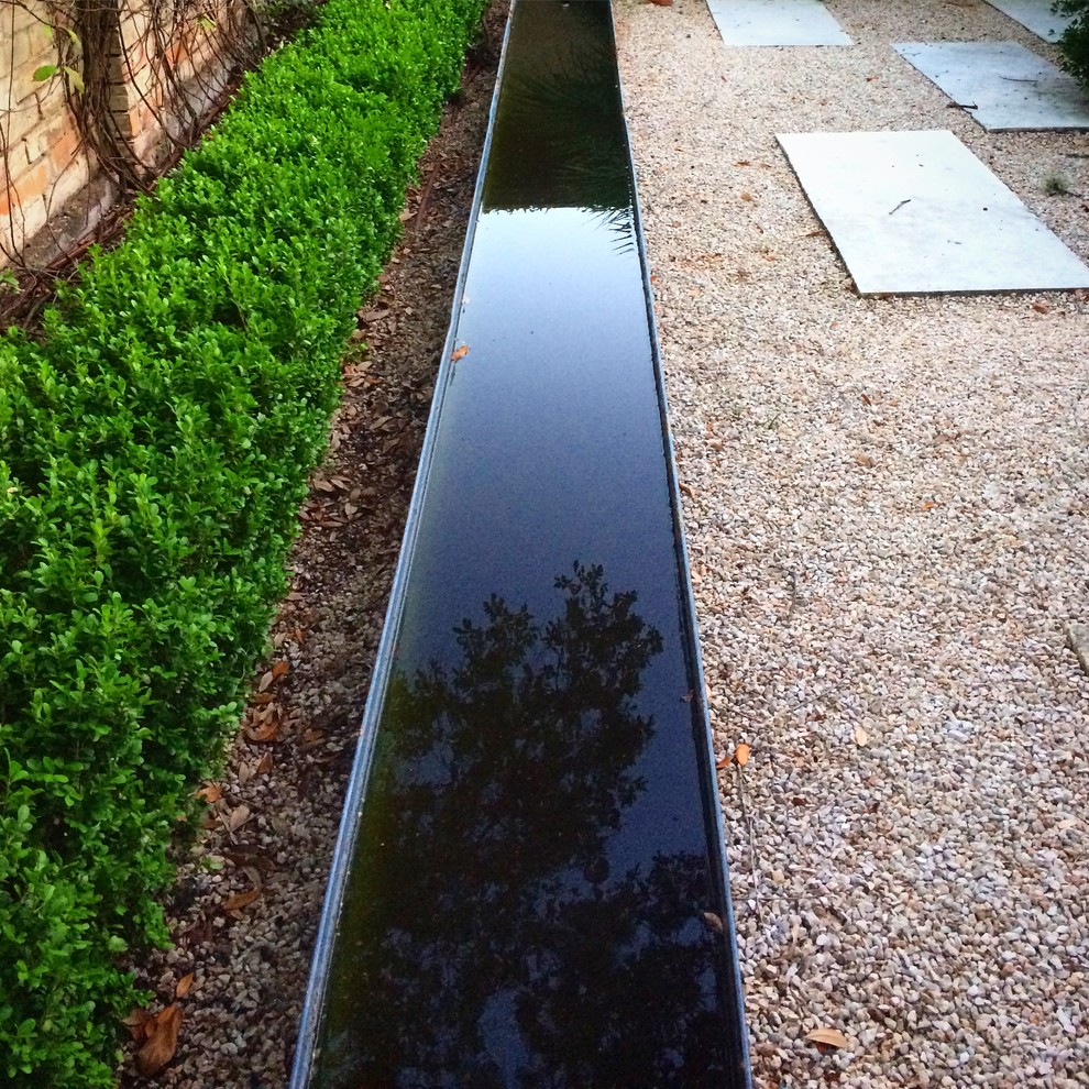 Contemporary Courtyard