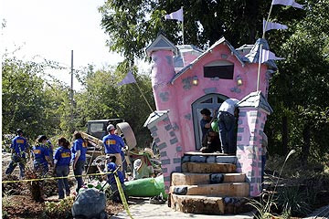ABC Extreme Makeover home Edition Elcano Family